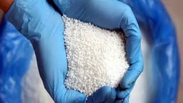 সৌদি আরব থেকে ৪০ হাজার টন ইউরিয়া সার আনবে সরকার