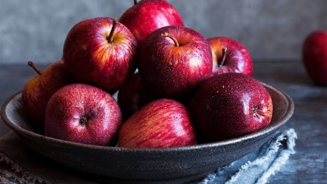 প্রতিদিন একটি আপেল খাওয়া কি সত্যিই উপকারী?