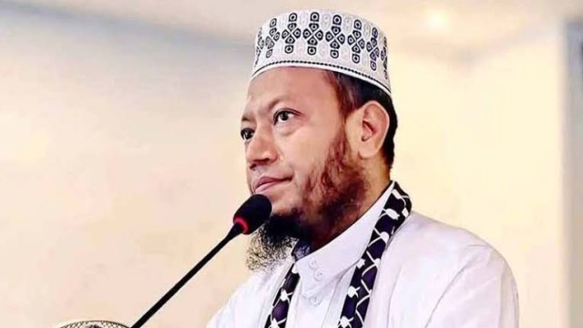 আগাম জামিন নিতে হাইকোর্টে মুফতি আমির হামজা