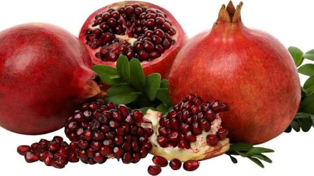 ১ কাপ ডালিমের দানা খেলে কী হয়?