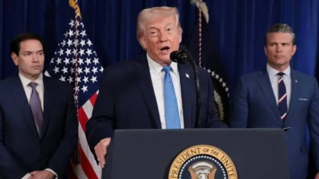 দখলের ইঙ্গিত দিয়ে ট্রাম্প বললেন, ‘গ্রিনল্যান্ড আমাদের প্রয়োজন’