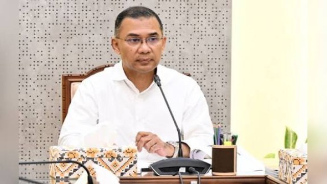 বন্ধ ও রুগ্ন শিল্প কারখানা চালুর নির্দেশ প্রধানমন্ত্রীর