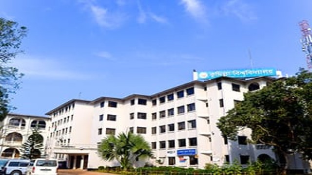 দুর্গাপূজার ছুটি শেষে রোববার খুলছে কুমিল্লা বিশ্ববিদ্যালয়