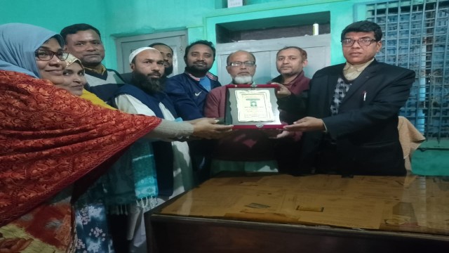 পলাশবাড়ী উপজেলার শ্রেষ্ঠ শিক্ষক নির্বাচিত সাখাওয়াত হোসেন