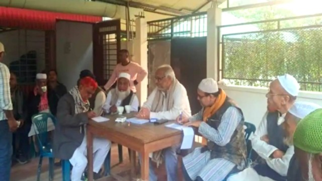 কটিয়াদীতে আখতারুজ্জামান রঞ্জনের নেতৃত্বে বিএনপির দুই শতাধিক নেতা কর্মীর জামায়াতে যোগদান