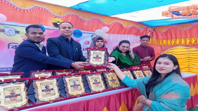 ইবিতে দিনাজপুর জেলা ছাত্রকল্যাণ সমিতির নবীনবরণ