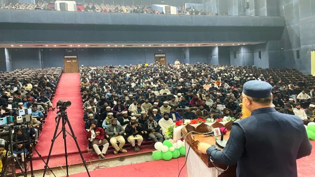 ইবিতে 'আত্মপরিচয়ের শিকড়' শীর্ষক সেমিনার ও পুরস্কার বিতরণী অনুষ্ঠিত