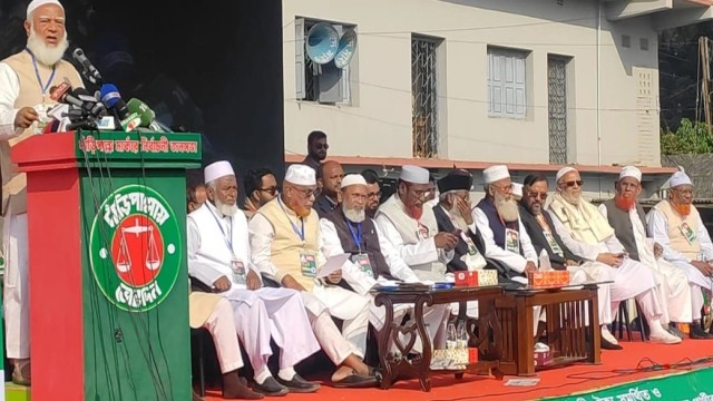 ‘আমাদেরকে জুজুর ভয় দেখিয়ে লাভ নেই’: যশোরে জামায়াত আমির