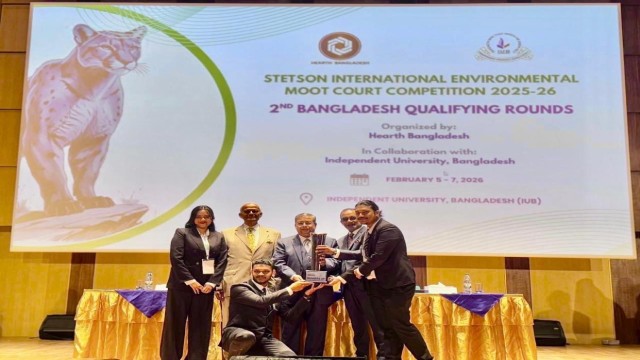 পরিবেশ আইন মুট কোর্টে দেশের মঞ্চে সিইউবির গৌরব, রানার-আপ ল’ ডিপার্টমেন্ট