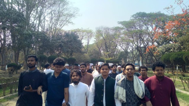 নরসিংদীর ধর্ষণ-হত্যার বিচারের দাবিতে ইবিতে বিক্ষোভ