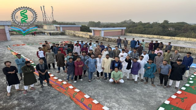 লাল ইটের ক্যাম্পাসে রমজানের আবহ, একসাথে ইফতার হাবিপ্রবি শিক্ষার্থীদের