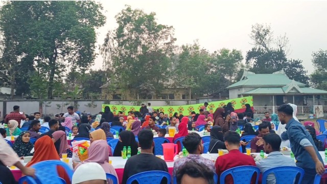 ময়মনসিংহের ভালুকায় বিকন ফার্মাসিউটিক্যালস পিএলসির প্রয়াত ব্যবস্থাপনা পরিচালক এবাদুল করিম বুলবুলের স্...