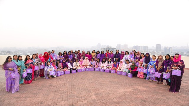 গিভ টু গেইন’ প্রতিপাদ্যে কমিউনিটি ব্যাংকে আন্তর্জাতিক নারী দিবস উদযাপন