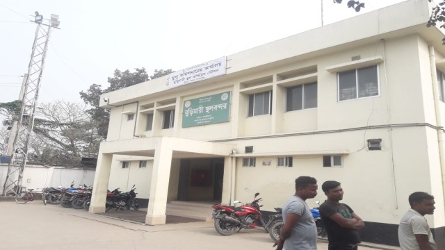 ঈদ উপলক্ষে বুড়িমারী স্থলবন্দরে ১১ দিন বন্ধ থাকবে আমদানি-রপ্তানি