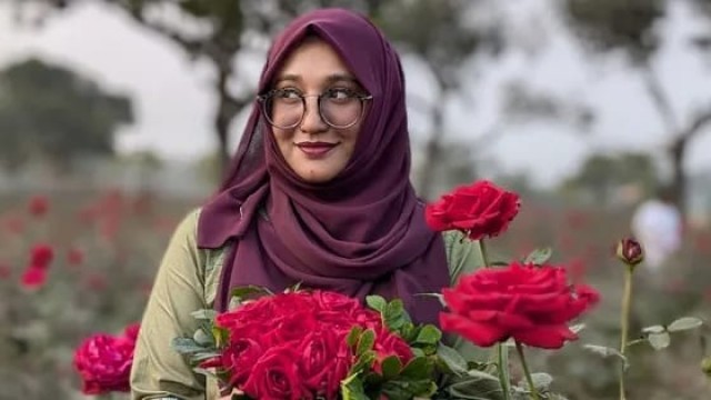 ক্যাম্পাসের পাশে বাসা থেকে জাবি ছাত্রীর মরদেহ উদ্ধার