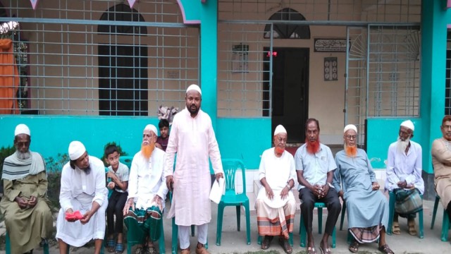 যশোরের ঝিকরগাছা উপজেলার পানিসারা ইউনিয়নের কাউরিয়া গ্রামে মাদকবিরোধী সচেতনতা বাড়াতে এক সমাবেশ অনুষ্ঠি...
