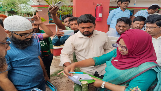 নাটোরের বড়াইগ্রামে তেল সরবরাহে অনিয়মের অভিযোগে একটি ফিলিং স্টেশনকে জরিমানা করেছে ভ্রাম্যমাণ আদালত।