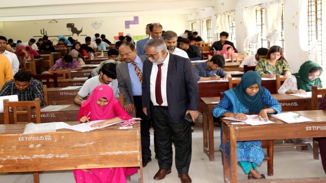 ইবিতে গুচ্ছ ‘এ’ ইউনিটের ভর্তি পরীক্ষা অনুষ্ঠিত