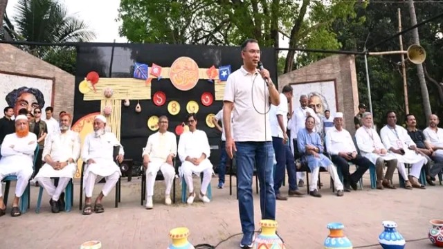 মাভাবিপ্রবিতে প্রধানমন্ত্রীর সফর: শিক্ষার্থীদের উন্নয়ন দাবিতে আলোচনা