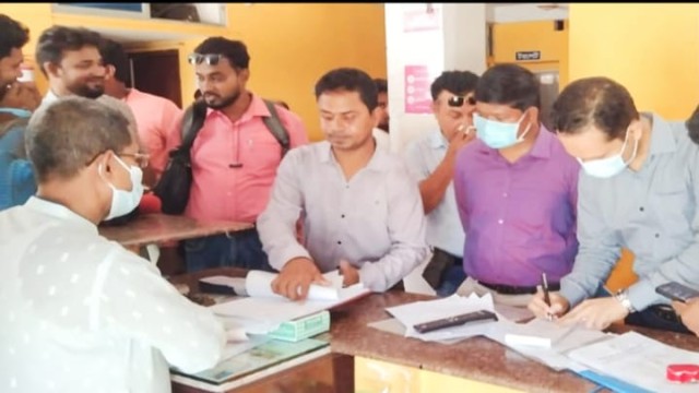 শার্শায় ভ্রাম্যমাণ আদালতের অভিযান: ৪ ক্লিনিককে জরিমানা