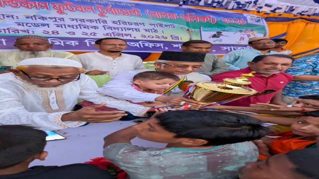 গোল্ডকাপ ফুটবলে শ্যামনগরে সেরা হরিনগর ও পূর্ব মীরগাং