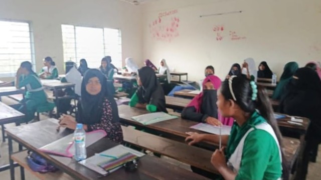 নিকলীতে এসএসসি ও দাখিল পরীক্ষা ১ ঘণ্টা পর শুরু