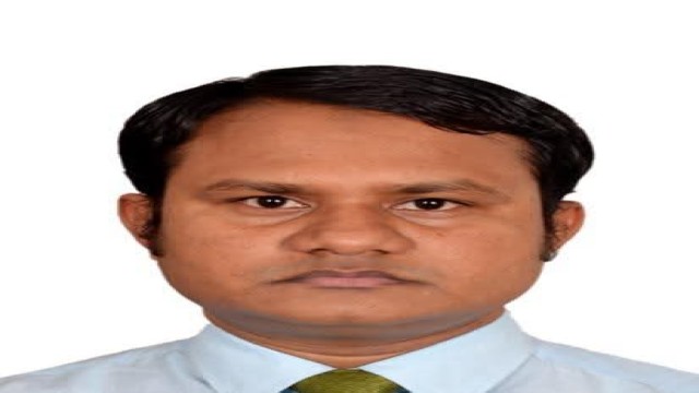 জাবিতে গবেষণায় সেরা হওয়ায় সম্মাননা পেলেন শিক্ষক মিজানুর রহমান