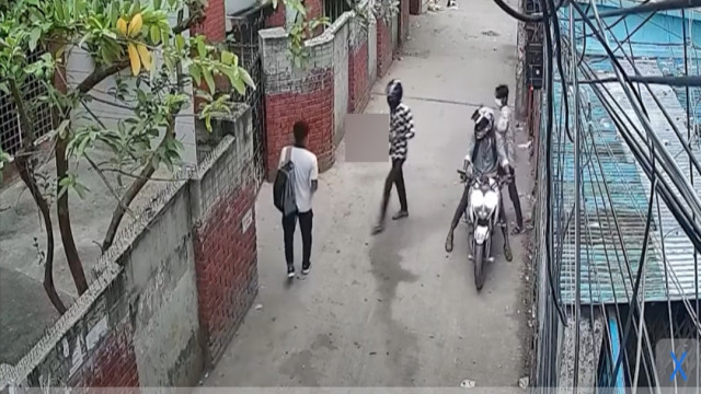 মগবাজারের সেই ছিনতাইয়ের ঘটনায় গ্রেপ্তার ৪