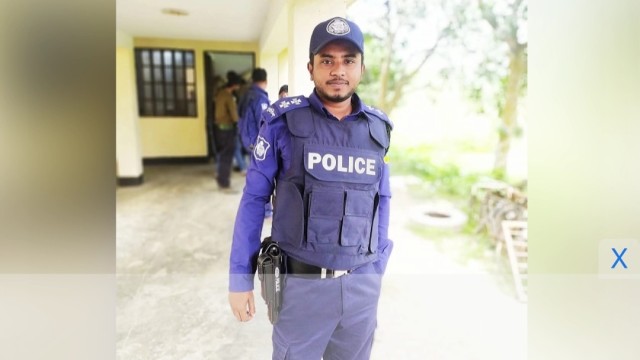 ছুটিতে গিয়ে ছাত্রদল নেতার মাথা ফাটিয়ে দিলেন এসআই