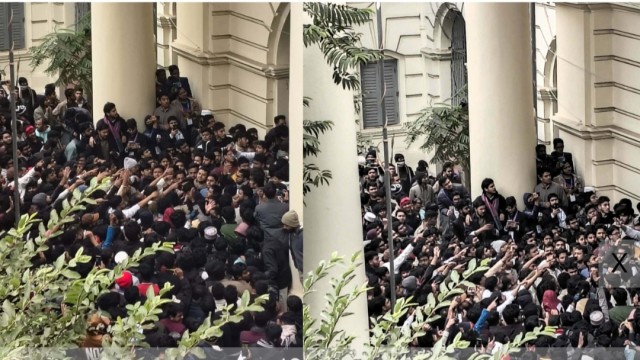 জকসু নির্বাচন স্থগিতে উত্তাল জবি