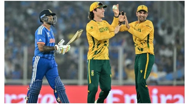 বিশ্বকাপে নিজেদের ইতিহাসের সবচেয়ে বড় হার ভারতের