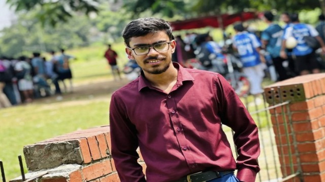 জাবি নারী শিক্ষার্থীকে অশ্লীল মন্তব্যে ফেঁসে গেলেন গোলাম রাব্বানী