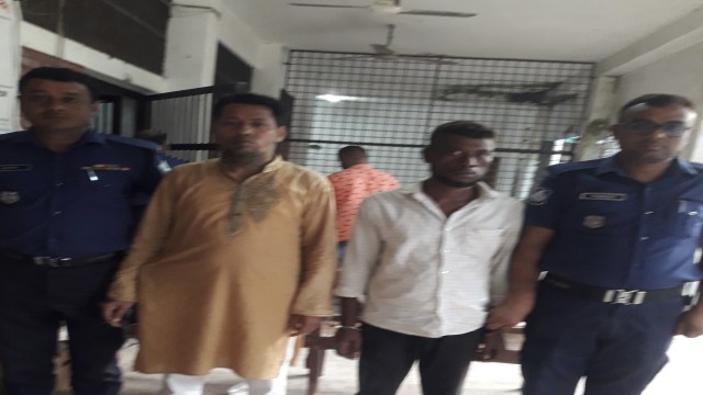 লালমনিরহাটে মাদক মামলায় ইউপি চেয়ারম্যানসহ দু’জনের কারাদণ্ড