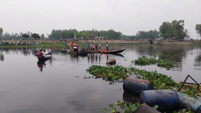 ব্রহ্মপুত্রে ভেঙে পড়ল ড্রাম ব্রিজ, মৃত বেড়ে ৫
