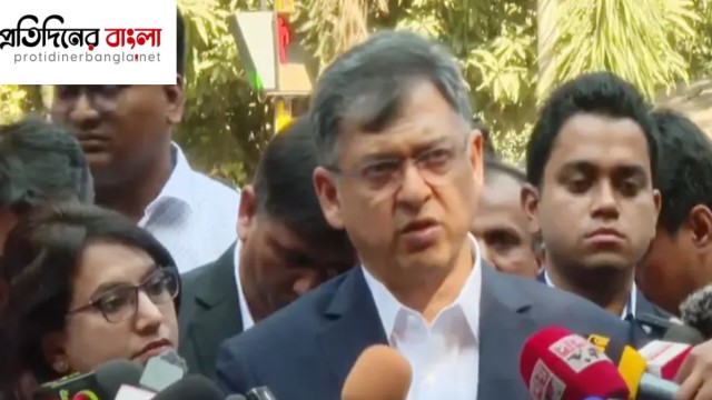 হাদির ওপরে হামলা প্রকৃতপক্ষে বাংলাদেশের ওপরে হামলা : সালাহউদ্দিন