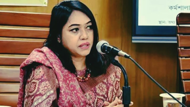 গুজব ও অপতথ্য রোধে গণমাধ্যমকর্মীদের ভূমিকা অপরিহার্য : তথ্য সচিব