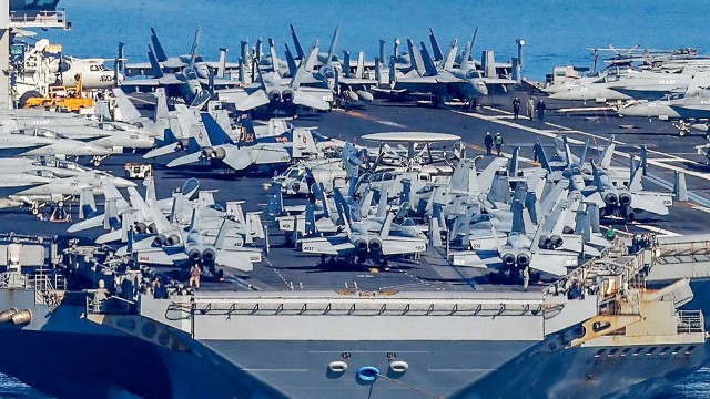 ইরান ছাড়ার নির্দেশ দিল ১৫টিরও বেশি দেশ: মধ্যপ্রাচ্যে যুদ্ধের দামামা