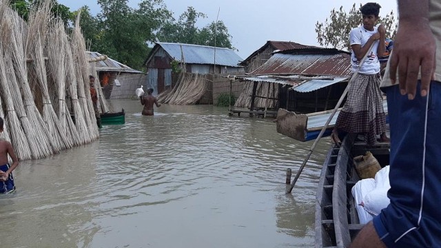 পদ্মার পানি বাড়ছে,  কুষ্টিয়ার নিম্নাঞ্চলে জলাবদ্ধতা