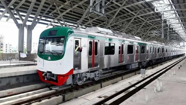 মেট্রোরেলের টিকিটে ভ্যাট প্রত্যাহার, সরকারের রাজস্ব ঘাটতি ৪০ কোটি টাকা