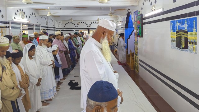 সৌদি আরবসহ মধ্যপ্রাচ্যের দেশগুলোর সঙ্গে মিল রেখে পটুয়াখালী জেলার ৩৫টি গ্রামের প্রায় ২৫ হাজার মানুষ আ...