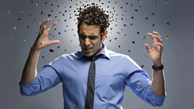 মস্তিষ্কের ক্ষতি করছে আপনার ৫টি দৈনন্দিন অভ্যাস: জেনে নিন প্রতিকার