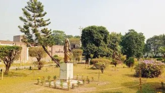 খুঁড়িয়ে চলছে রোকেয়া স্মৃতিকেন্দ্র, প্রতিশ্রুতি ফাইলবন্দি