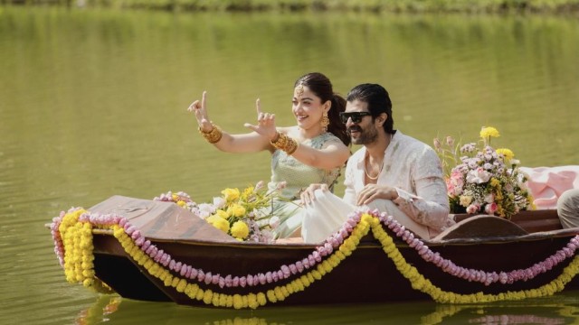 পরিবারের আপত্তি পেরিয়ে রাশমিকা-বিজয়ের বিয়ে, জানালেন অজানা গল্প