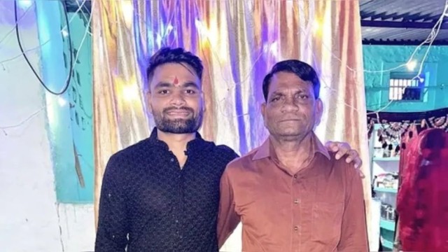 বিশ্বকাপ চলাকালে শোকাহত রিংকু সিং, না ফেরার দেশে বাবা