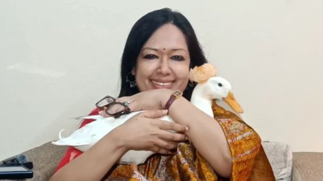 শর্ত পূরণ হলেই দলে ফেরার ইঙ্গিত রুমিন ফারহানার