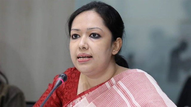 বহিষ্কার নিয়ে প্রতিক্রিয়ায় রুমিন ফারহানা যা বললেন