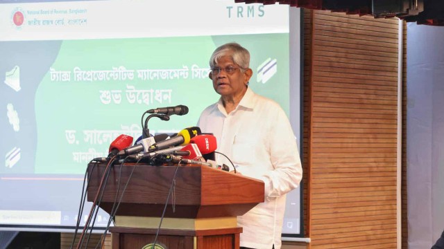 ফেব্রুয়ারির পর দায়িত্ব শেষ, মানুষের জন্য কিছু করে যেতে চাই: অর্থ উপদেষ্টা