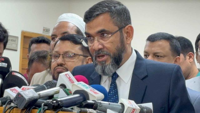 সংসদ নির্বাচনে ভোটগ্রহণের সময় বাড়ল এক ঘণ্টা