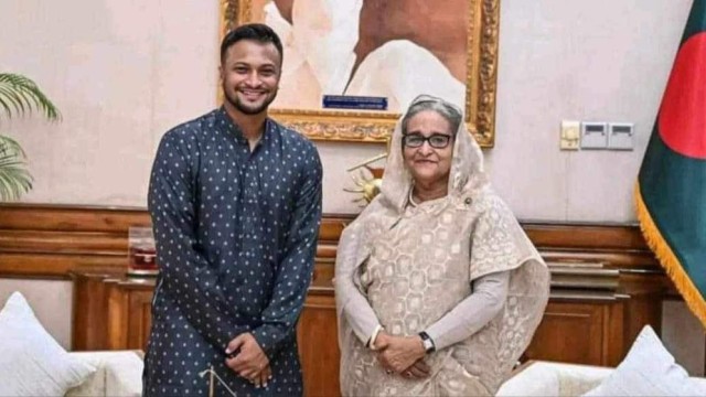‘সাকিব অবৈধ সরকারের এমপি, তা ভুলে গেলে শহীদদের সঙ্গে বেঈমানি’ — আমিনুল হক