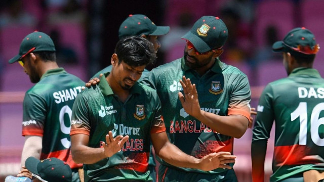 বেতন বৃদ্ধি সিদ্ধান্তে তামিমের প্রশংসায় তাইজুল